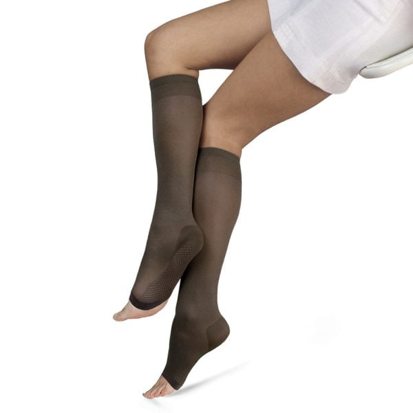 Relax Unisex 140 Open Toe Graduated compression knee high stockings